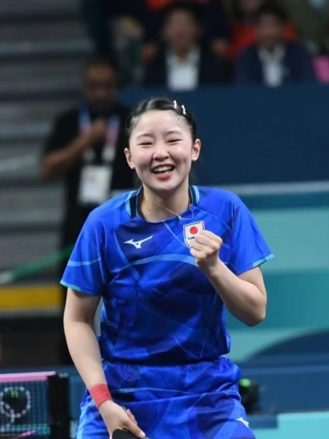 高居榜首 高居榜首