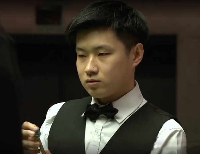 赛充满了不 赛充满了不